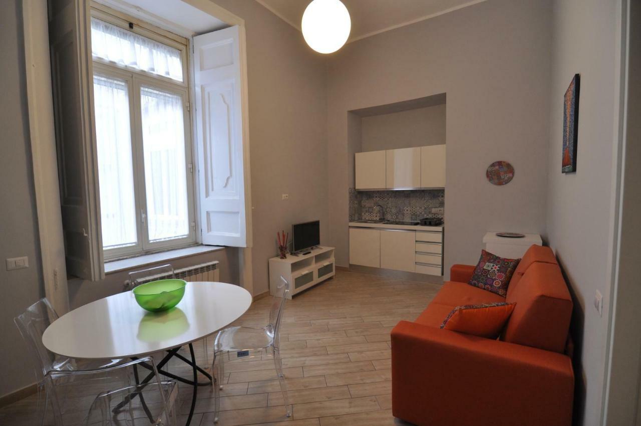 La Casa Di Abbi Appartement Napels Buitenkant foto