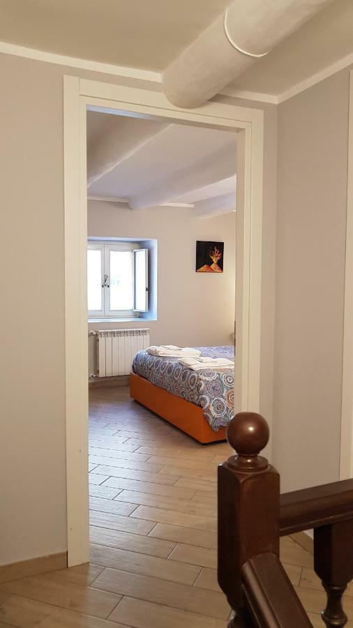La Casa Di Abbi Appartement Napels Buitenkant foto